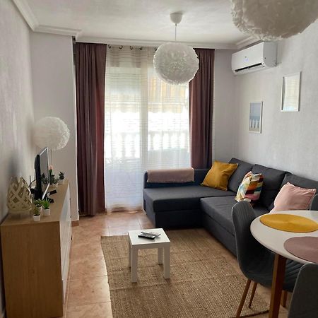 טורבייחה Charming Apartment 500M To Cura Beach מראה חיצוני תמונה